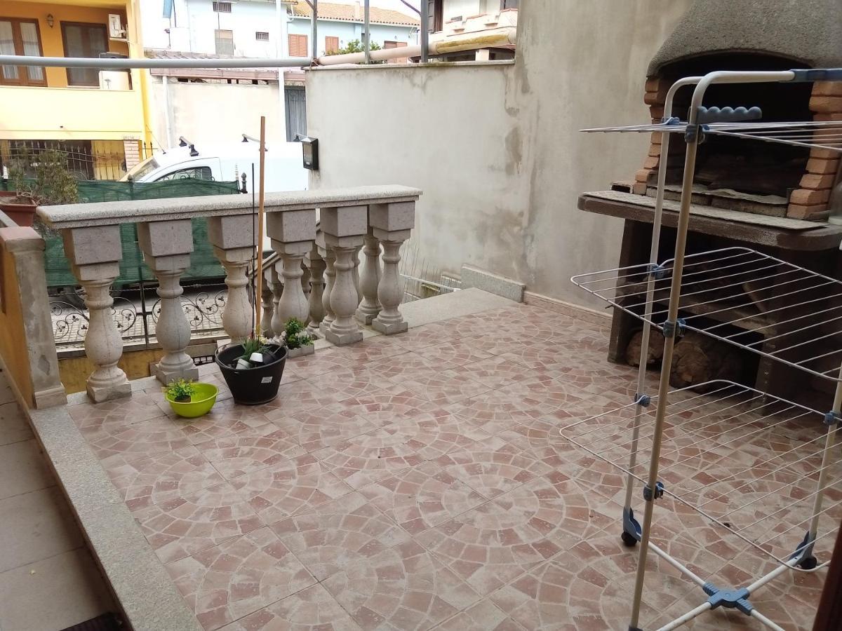 Appartamento San Nicolo d'Arcidano Exterior foto